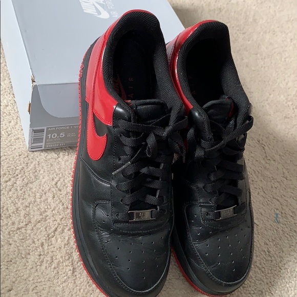 Air Force 1 - Picture 3 of 4